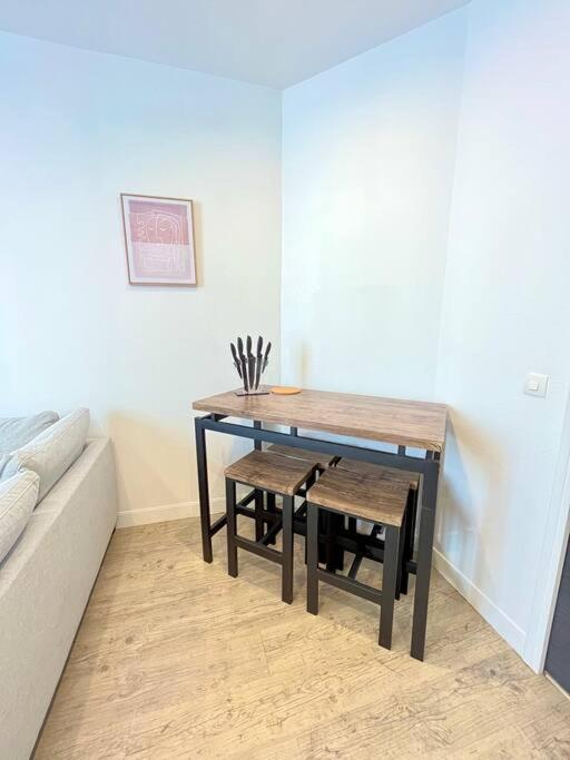 Appartement Berlin - Cathedrale A 2 Pas à Reims Extérieur photo